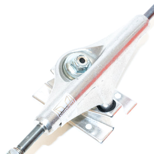 Venture Skateboard Trucks Titanium 5.6 Hi Polish 8.25" Axles