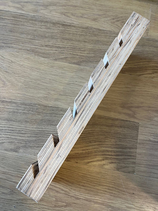 SOLID RACKS SKATEBOARD WALL DISPLAY RACK FOR 6 DECKS