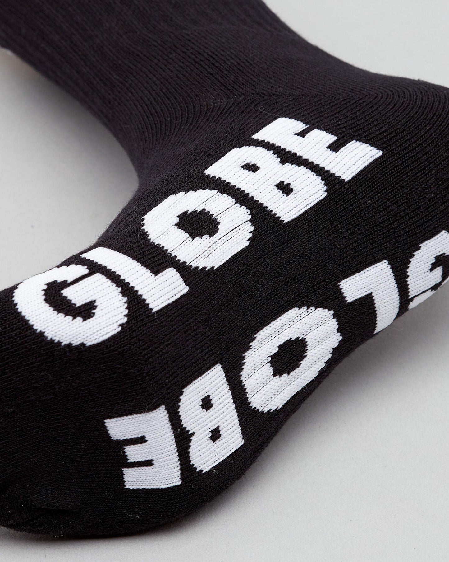 Globe Socks 5 Pack Blackout Crew Black Size 2-8 Skateboard Sox
