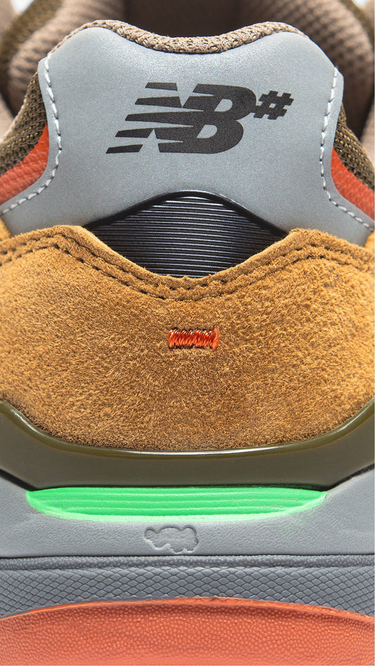 NB Numeric Shoes 933 Andrew Reynolds Camel Dark Brown US Skateboard Sneakers