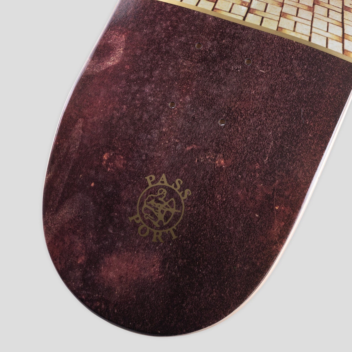 Passport Deck Dunny Hunt Series Rust 8.125" Pass~Port