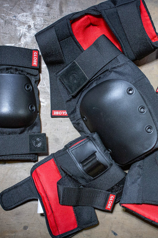 Globe Goodstock Pads Set YOUTH Black Knees Elbows Wrists Combo Pack Safety Gear
