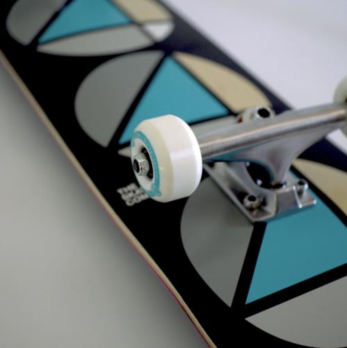 The 4 Skate Co Complete Repeat Skateboard TEAL BLACK