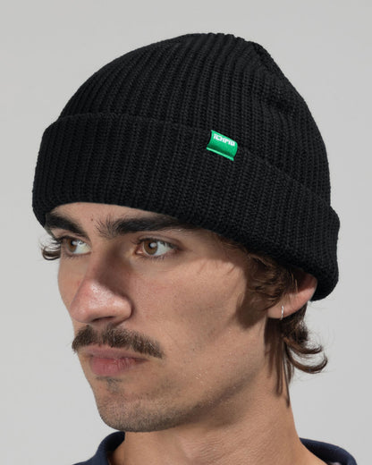 ICHPIG Strike Southy Beanie - Black