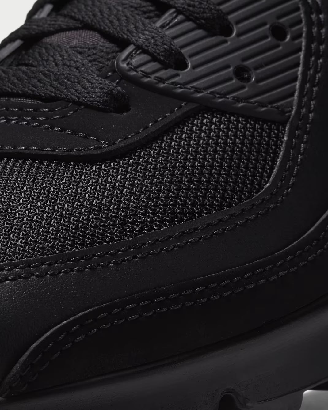 Nike Air Max 90 Triple Black Sneakers