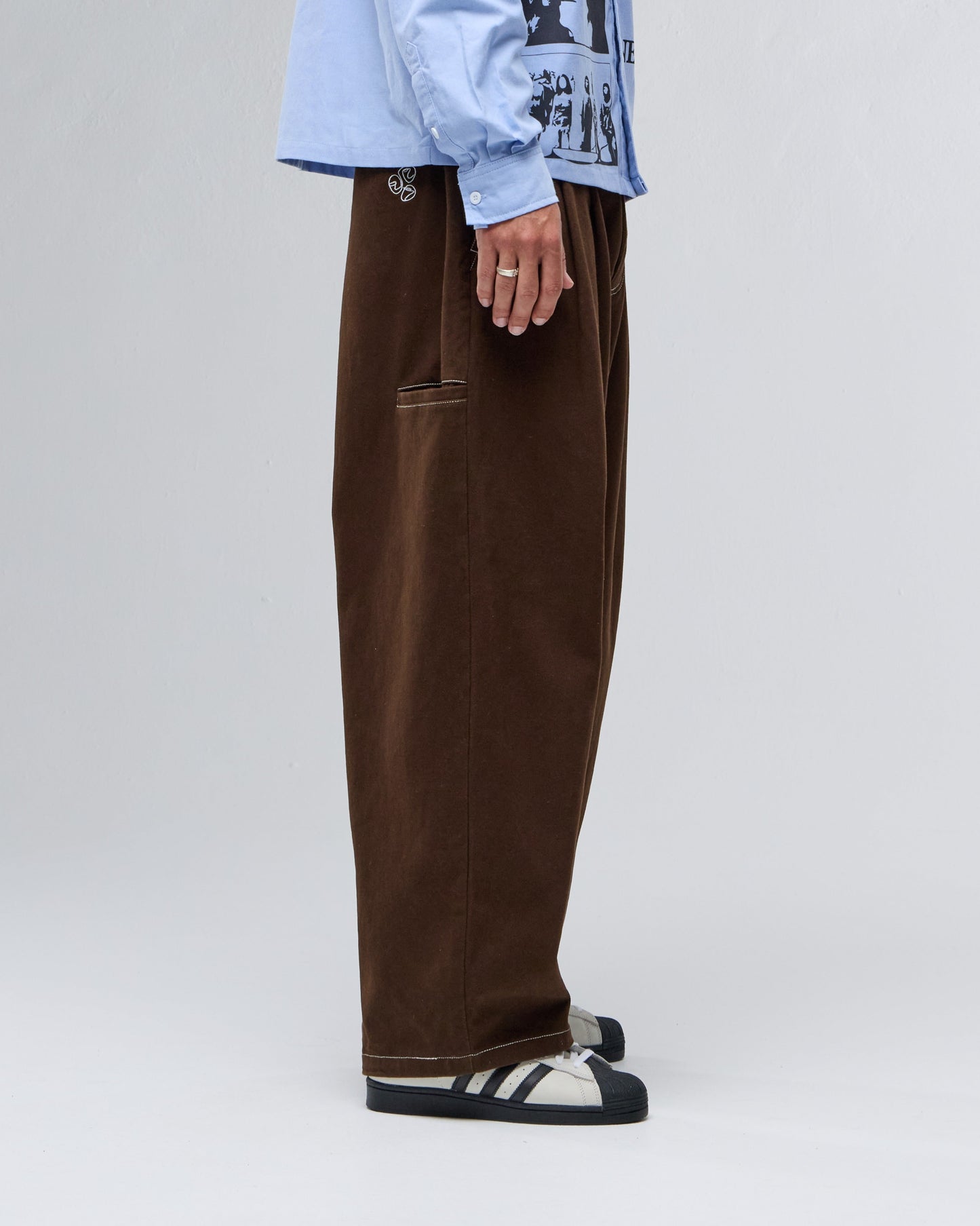 Next door Originals Sona Pleated Pants - Brown