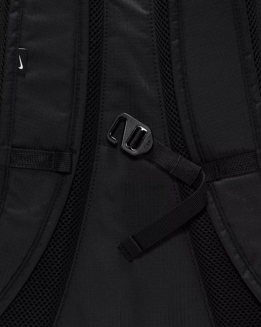 Nike SB Hayward Backpack 26L Black White