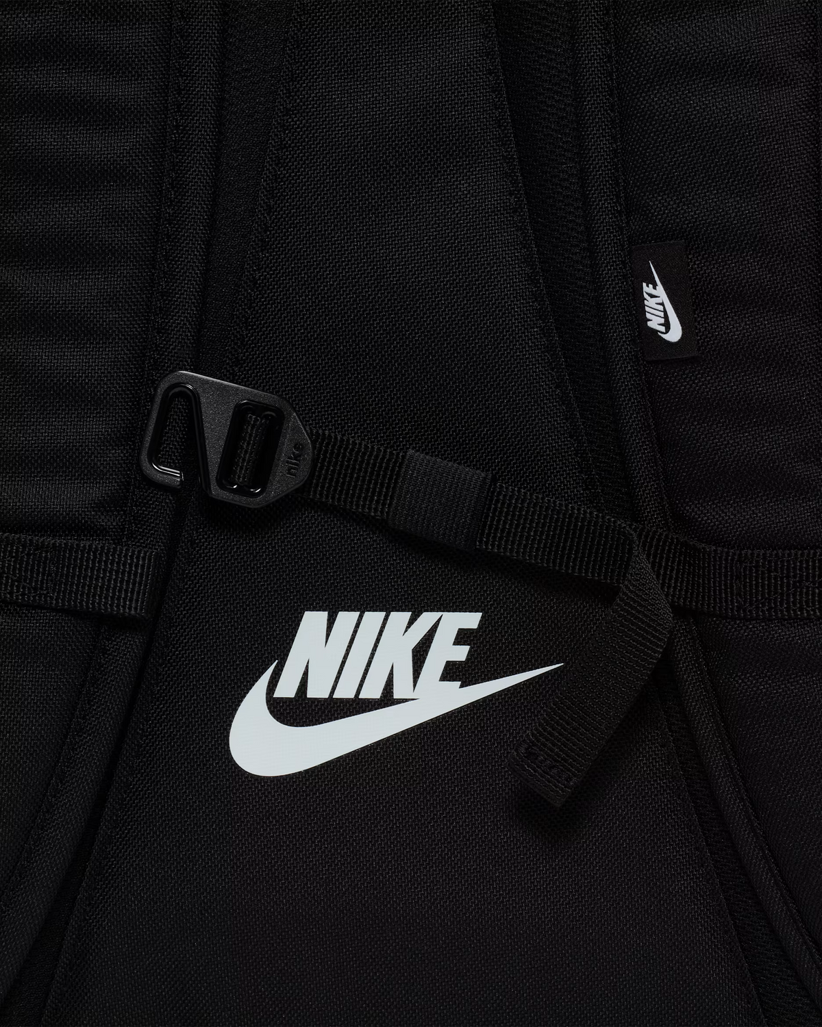 Nike SB Hayward Backpack 25L Black White