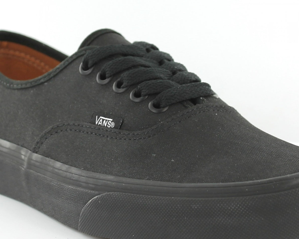 Vans Authentic XTuff Black/Bran Skate Shoes