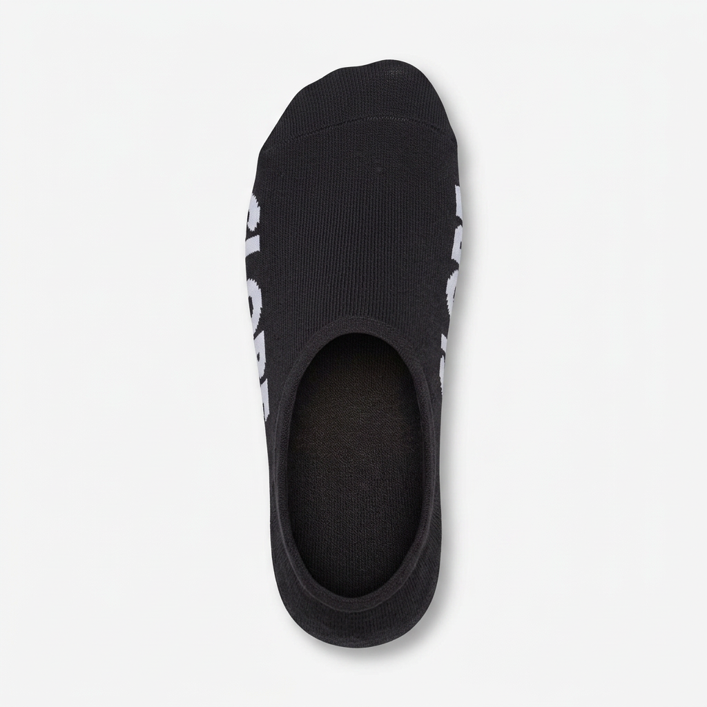 Globe black no-show sock top-down view