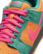 Nike SB Dunk Low Pro "Watermelon" Green Noise Light Curry Skate Shoes