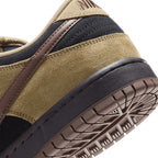Nike SB Dunk Low Pro "Chocolate" Filbert Black Skate Shoes