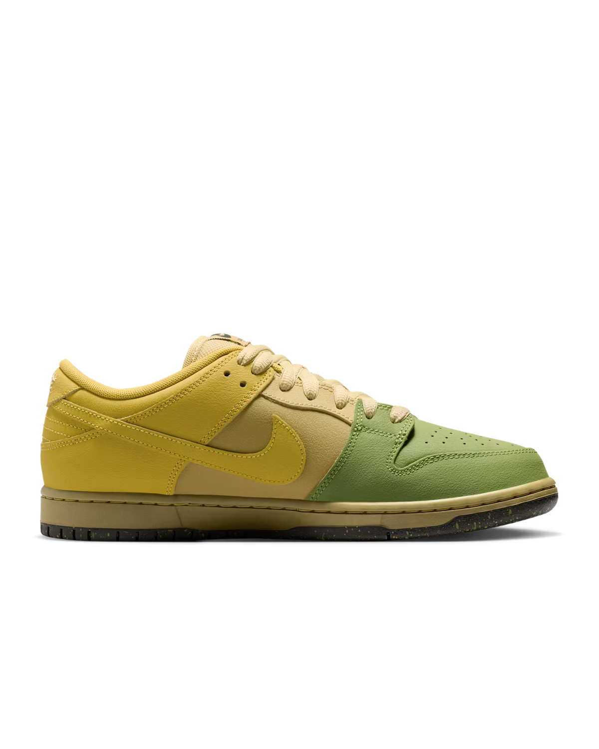 Nike SB Dunk Low Pro WC Skate Shoes "Hatch Chile" Saffron Quartz Pear