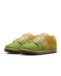 Nike SB Dunk Low Pro WC Skate Shoes "Hatch Chile" Saffron Quartz Pear