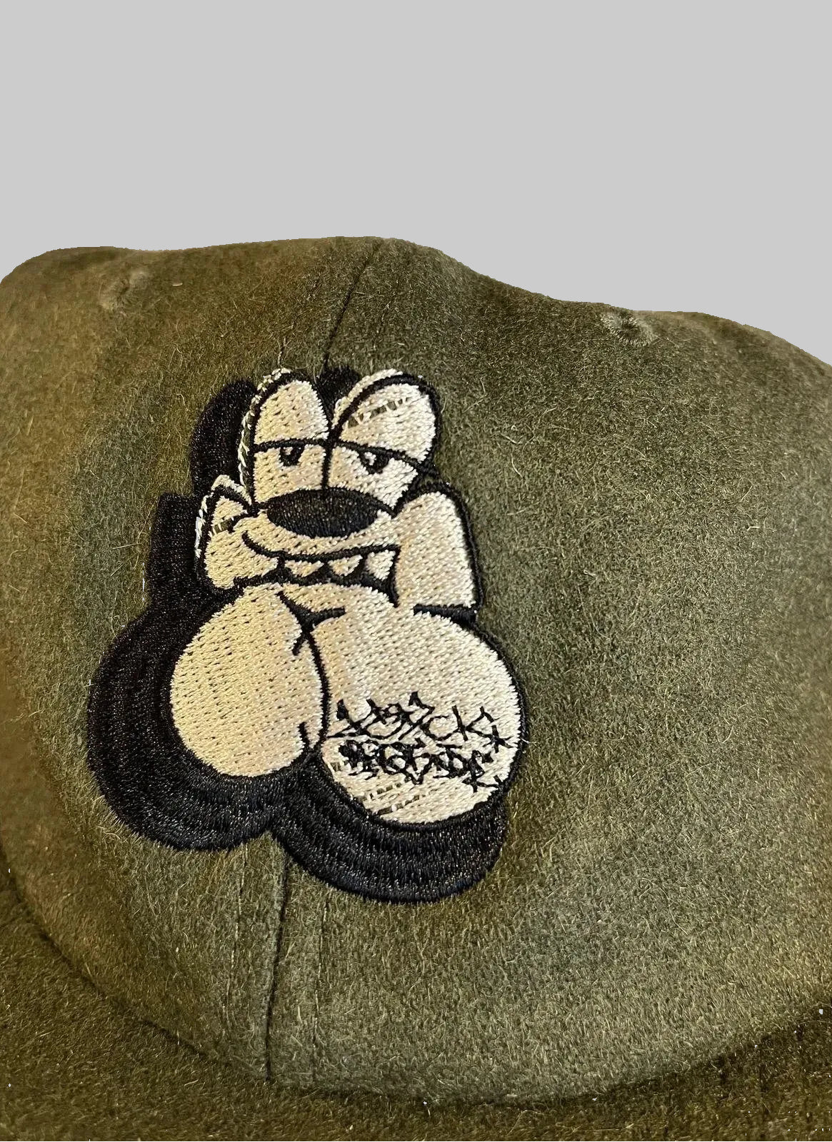 Crown 6 panel cap strap back OLIVE Hugo - Logo Skate Supply Adjustable