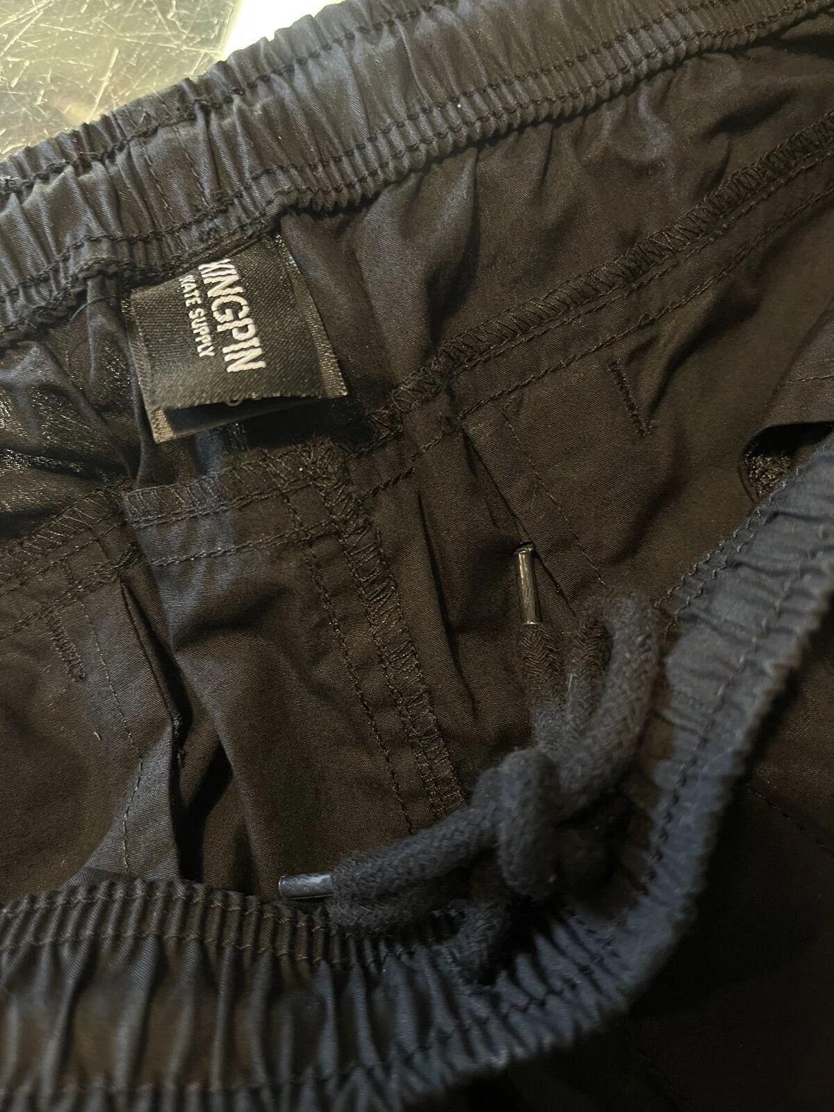 KINGPIN SHORTS BLACK LOGO