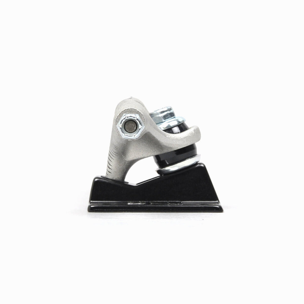 Thunder Skateboard Trucks Lights 147 Optical Raw Black 8 Axles