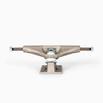 Venture Trucks Worrest Pro Plaza Raw 5.25 Low 8" Axles