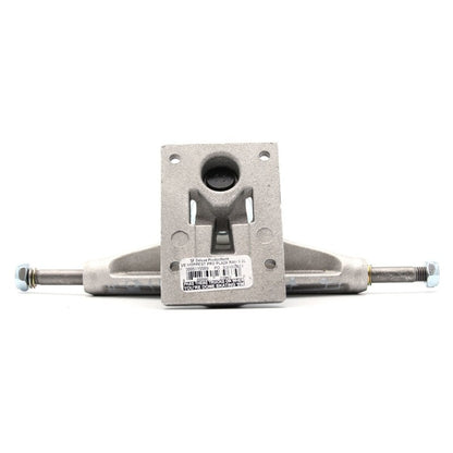 Venture Trucks Worrest Pro Plaza Raw 5.25 Low 8" Axles