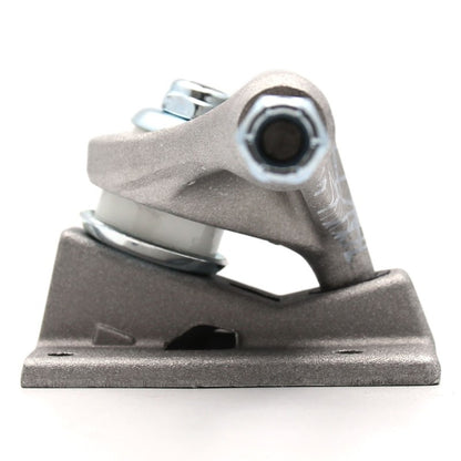 Venture Trucks Worrest Pro Plaza Raw 5.25 Low 8" Axles