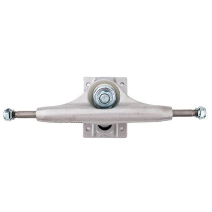Ruckus Skateboard Trucks Silver Low 5.5" Axles 8.25"