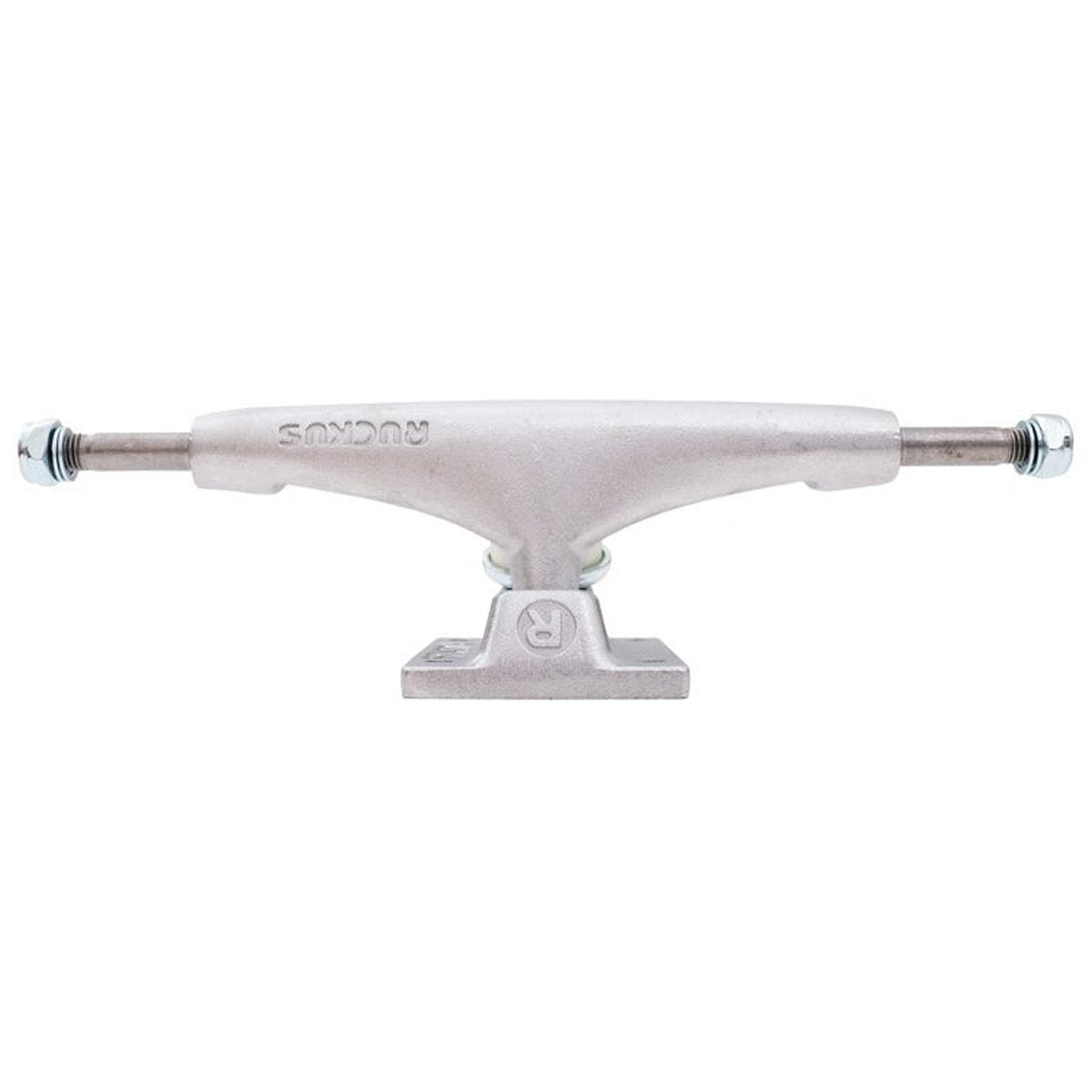 Ruckus Skateboard Trucks Silver Low 5.5" Axles 8.25"