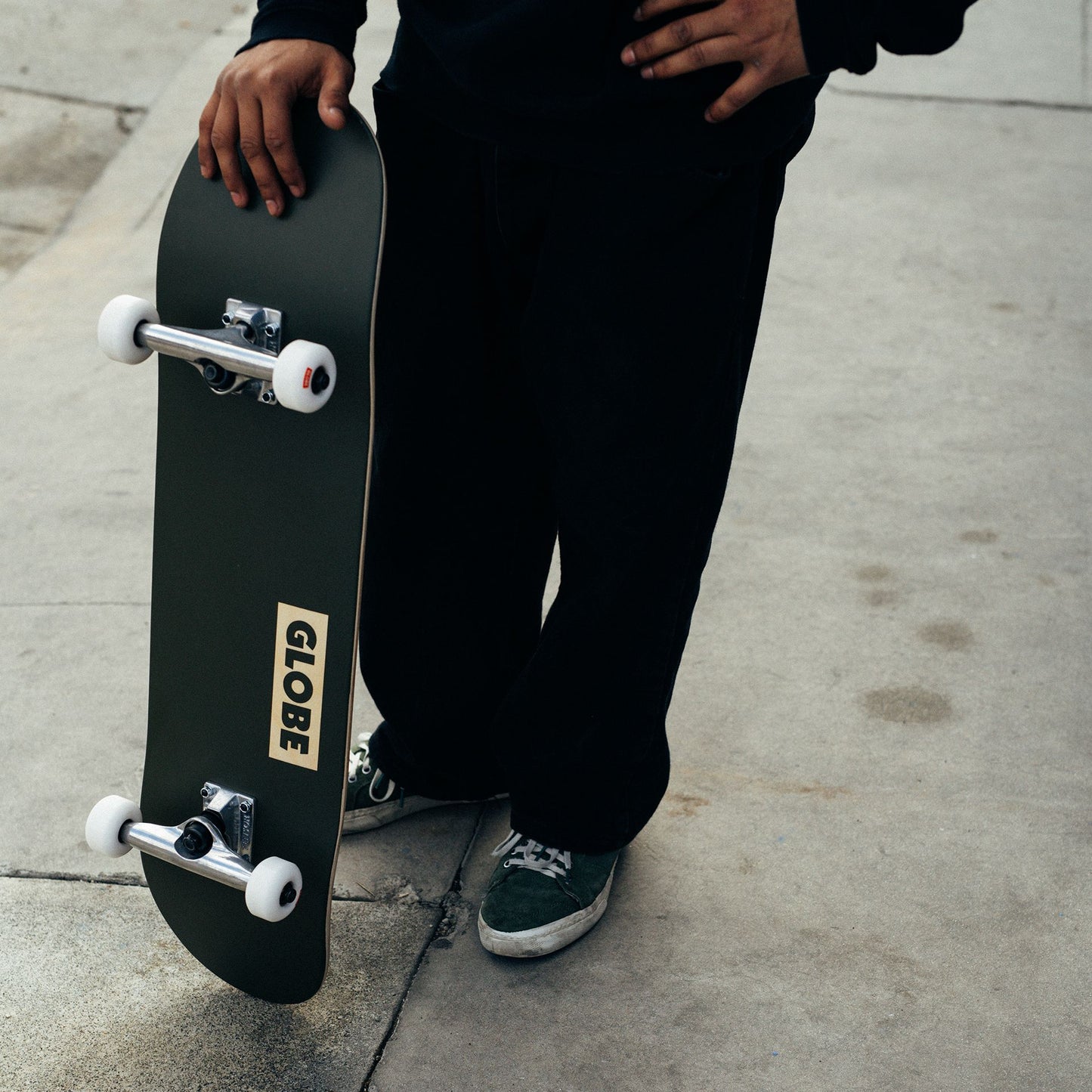 Globe Complete Skateboard Goodstock BLACK 8.125"