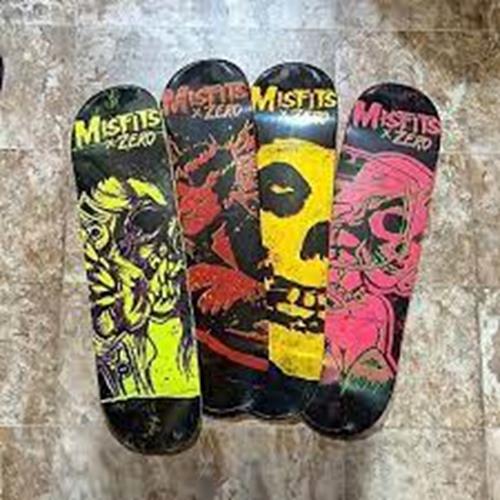 Zero Skateboards X Misfits 4 Deck Set Limited Edition
